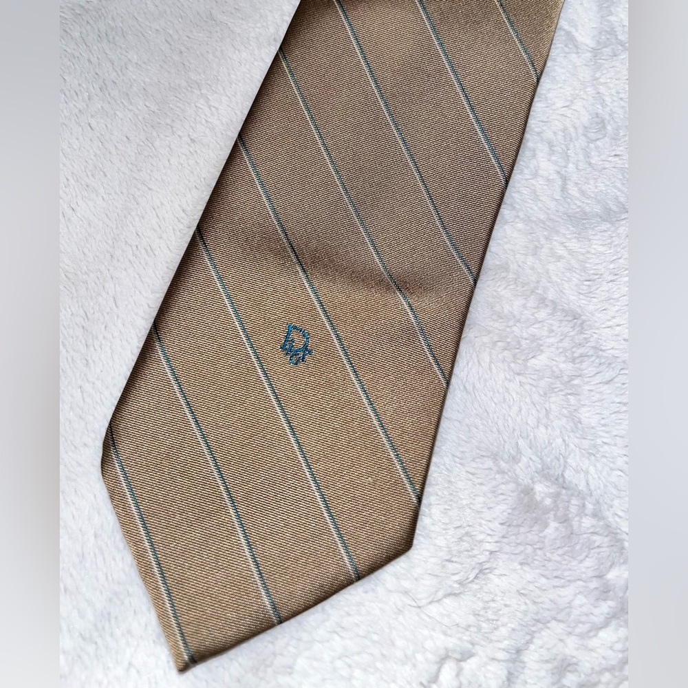 Christian Dior Silk Blend Designer Tie - Picture 5 of 8